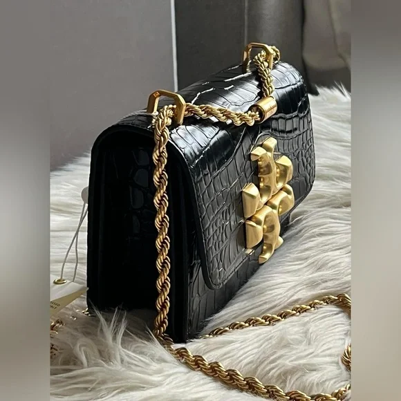 💰SOLD - 77044 - Tory Burch Eleanor Embossed Small Convertible Shoulder Bag - Picture 4 of 14